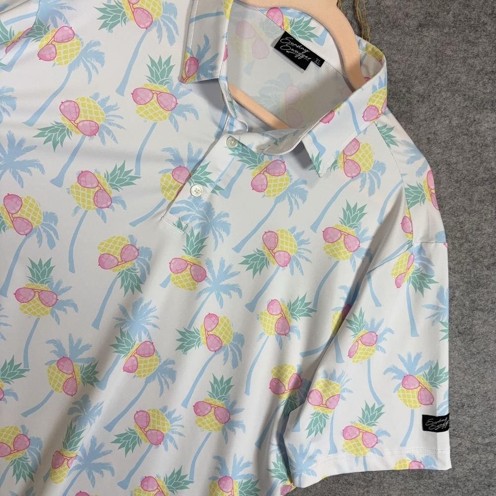 Sunday Swagger Polo Shirt Mens XL White Pineapples Stretch Lightweight Golf